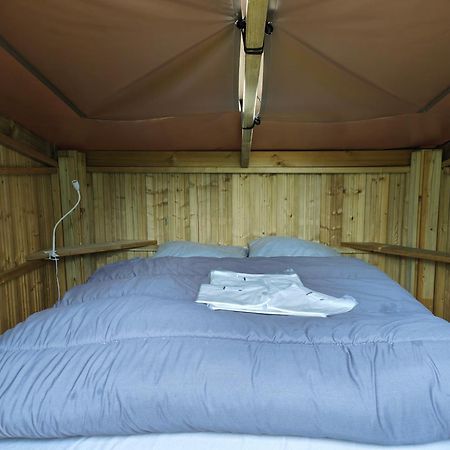 Camping Onlycamp Les Deux Rives Lannion Exterior photo