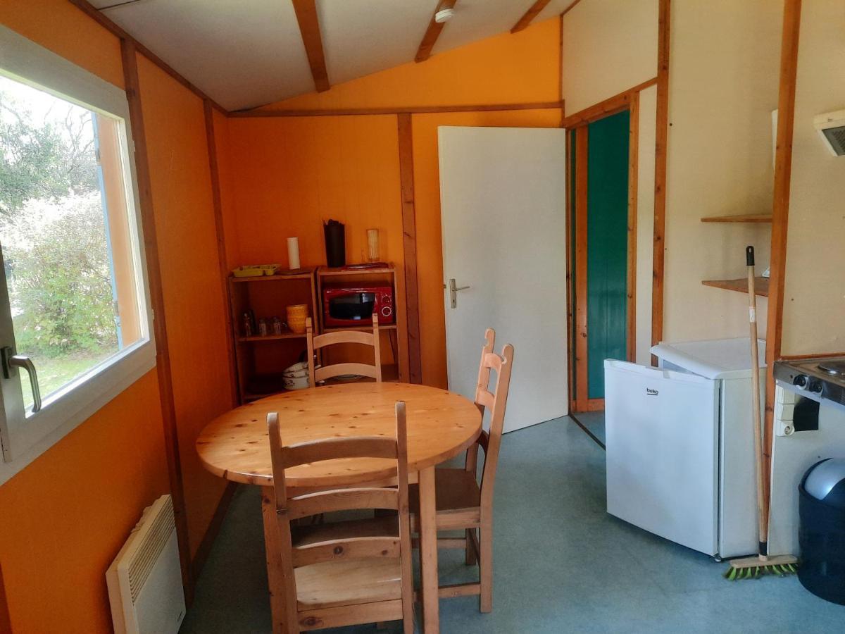 Camping Onlycamp Les Deux Rives Lannion Exterior photo