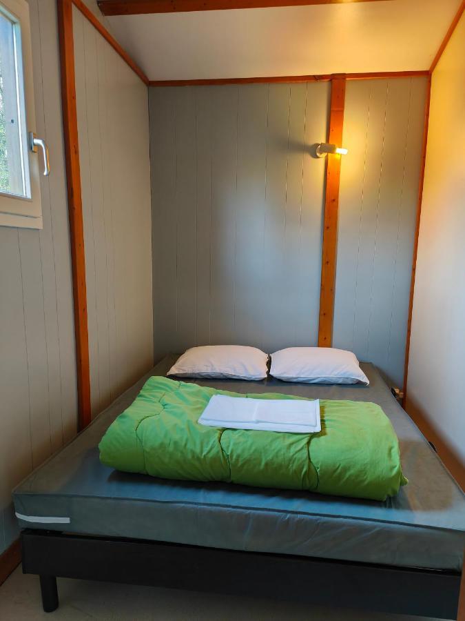 Camping Onlycamp Les Deux Rives Lannion Exterior photo