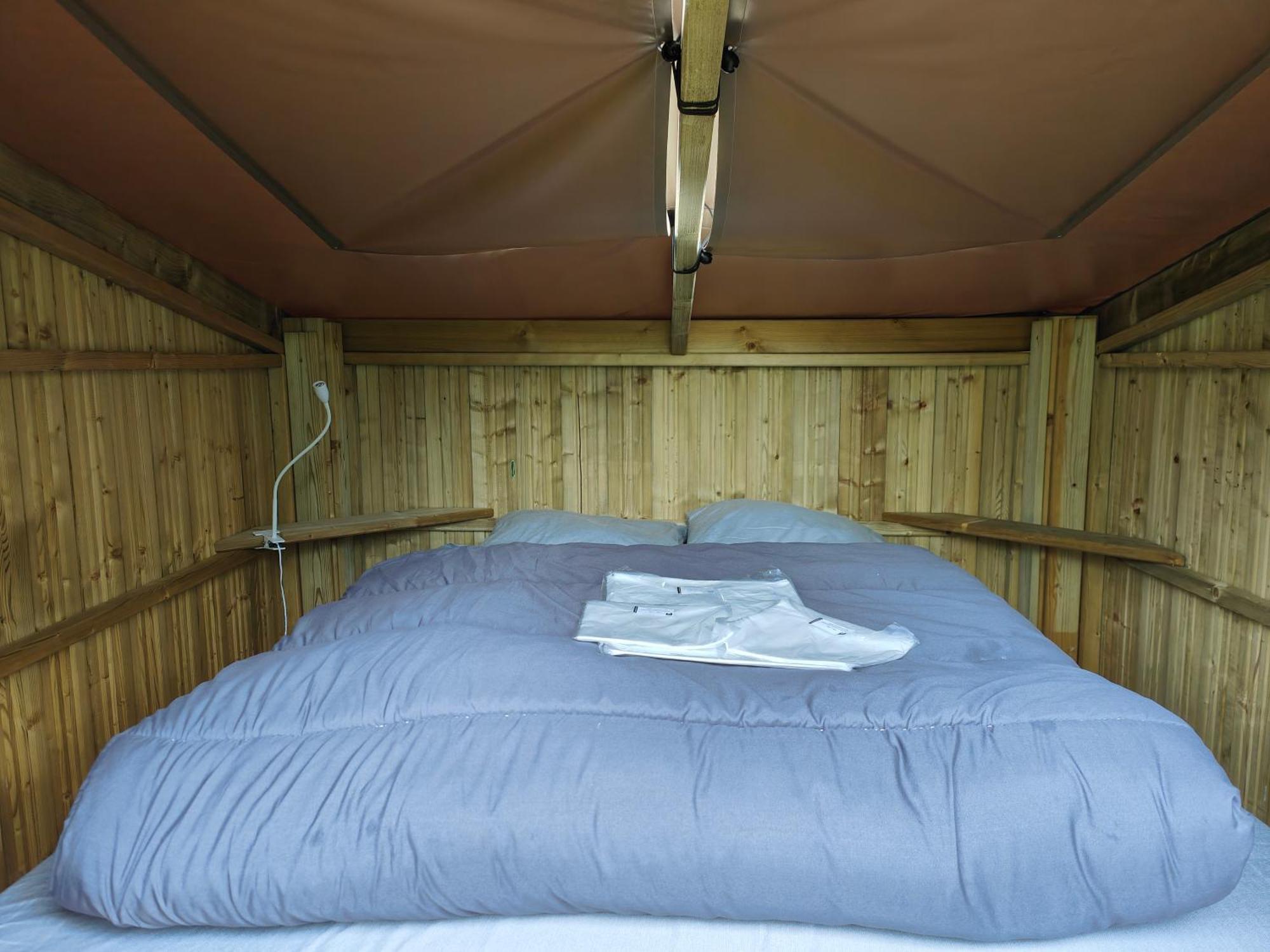 Camping Onlycamp Les Deux Rives Lannion Exterior photo